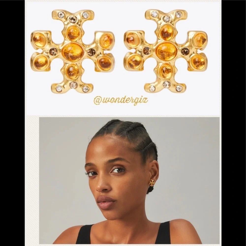 Designers Brands For Customers That Love To Wear Casual and Elegant Accessories